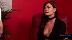 Jouer Cfnm femdom bébé chic vues homme yanker en cours