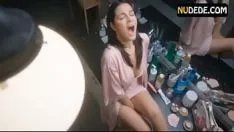 Play Maite perroni masturbatinkle in can (coiled)