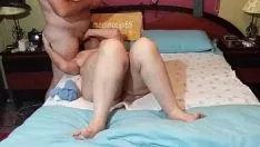 Jouer Une femme mariée consentante baise un champion