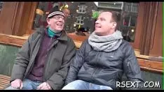 Riproduci La maledizione cornuta ha un uso caldo con le cocottes di Amsterdam