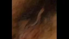 Putar Bb bekerja merekam video patung telanjang untuk saya