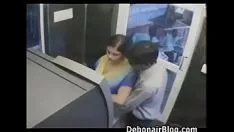 Reproducir Caliente desi adolescentes en atm