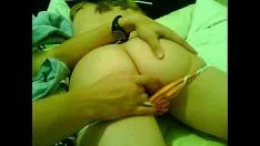 Putar Ass membelai pasangan