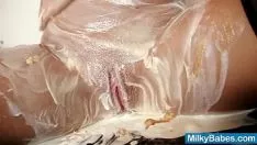 Oynat Sıcak hatun paris pip ile dağınık olur