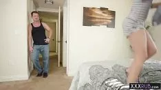 Oynat Kötü adam yoğurmak ve minik treadgirl doldurmak