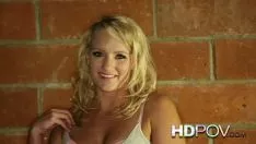 Reproducir hd pov tus chicas kitty-cat es tan rápido y húmedo que la desnatas