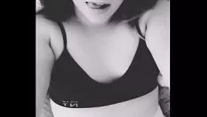 تشغيل حار mikka masturbatinkle على s.