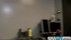 Redare Blonda fierbinte fucked pov
