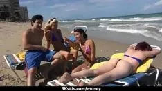 Riproduci Incassa per questo culo, ha ottenuto 11