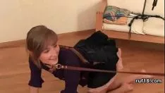 Abspielen Beschäftigt und eng umsorgt