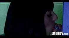 Reproducir emo boor puta 116