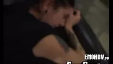 Reproduzir prostituta emo tatuada 095