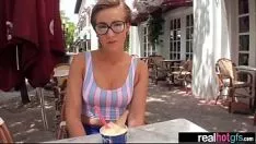 Reproducir Caliente no profesional novia caliente azotada severamente título en cámara mov-09