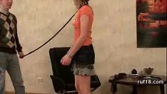 播放 邋遢的女人被性交和变老