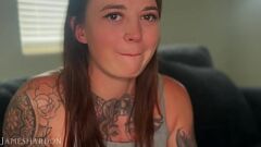 Afspelen Bochtige zwarte MILF krijgt een intense interraciale therapiesessie