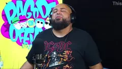 Reproduzir Partido do podcast brasileiro: Adriano fica exótico com a tripulação