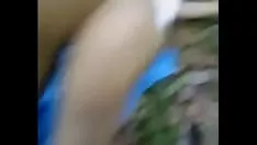 Putar Pemuda dan nona cnix melakukan mangal di hutan